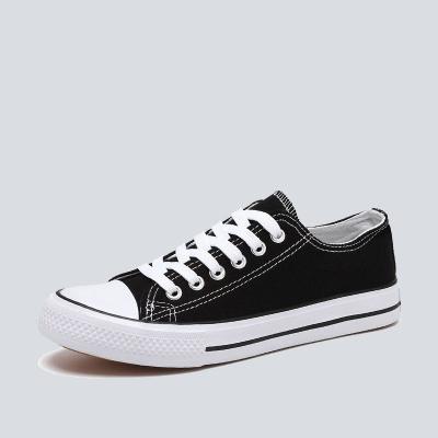 China Fashion Trend Factory Direct Wholesale Classic Low Cut Flat Casual Canvas Shoes Sneakers For Men Zapatos for sale