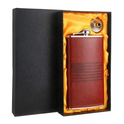 China Liquor Stainless Steel Hip Leather Wrapped Anytime Flask Set Gift Boxes With Funnel for sale