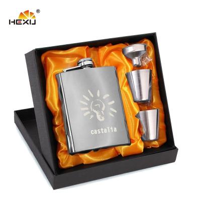 China New arrival the world's best selling products for older stainless steel hip flask set for sale