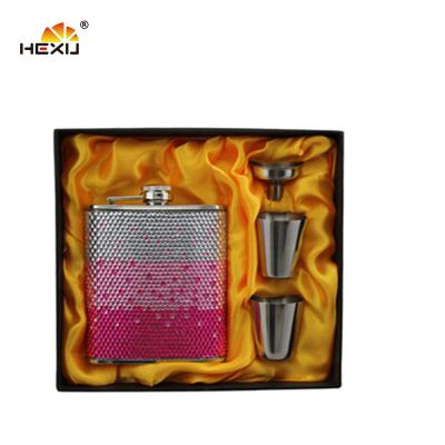 China Salable Hotel And Resort Christmas Wedding Return Gifts Set Stainless Steel Hip Flask for sale