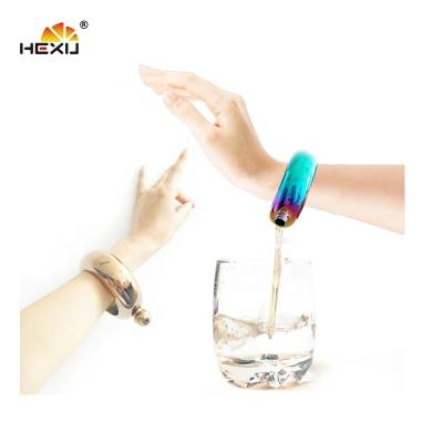 China New Arrival 3.5oz Bling Bling Stainless Steel Bangle Bracelet Bangle Hip Pointed Flask for sale