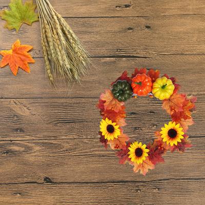 China High Quality Plastic Artificial Pumpkins and Sunflower Maple Leaf Garland Home Decorative Garland for sale