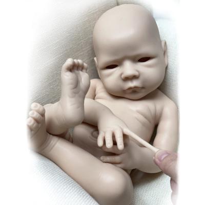 China 18 Inch Girl's Toy Realistic Soft Full Solid Silicon Body Bebe Parts Unpainted Reborn Doll Kits for sale