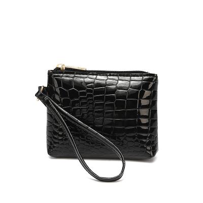 China 2022 Hot Sale Vintage Crocodile Pattern Mini Zipper Card Coin Purse Bag PU Solid Color Ladies Coin Purse for sale