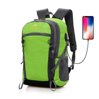 China Other High Quality Leisure Goods Lightweight Sports Backpack Bag For Outdoor Activities for sale