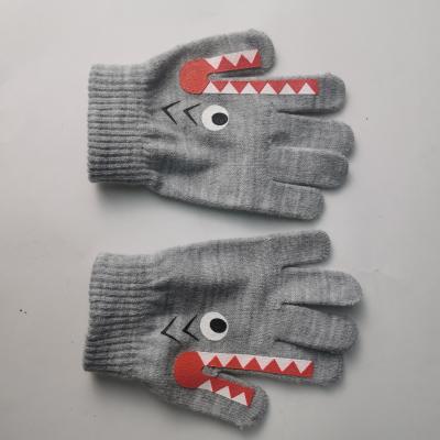 China Eco-friendly Kid Knit Gloves Print Knitted Warm Cute Kids Touch Screen Winter Gloves for sale