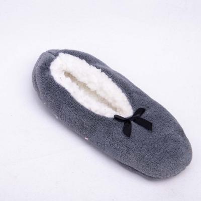 China Fuzzy Soft Touch Sleeper Slippers Adult Super Soft Fleece Warm Comfortable Non-slip Striped Socks QUICK DRY Adult for Winter for sale