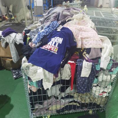 China Fashionable used clothing pretty used clothes second-hand clothes in bales for uganda second-hand clothes italy for sale