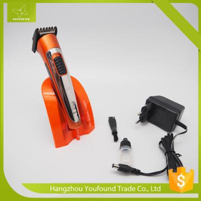 China RF-607 Good Quanlity Stand Charging Hair Clipper Professional Rechargeable Hair Cutter Auto Barber Trimmer for sale