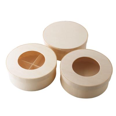 China Environmentally Friendly Microwavable Wooden Round Mold Food Container Baking Round Box With Window Lid for sale