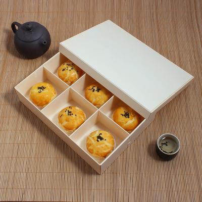 China High Quality Disposable Fashion Dessert Packaging Box Cake Bread Fruit Wooden Food Container With Cover And Divider for sale