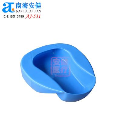 China 100% Hospital Nylon Consumable Saving Plastic Health Care Nursing Bedpan for sale