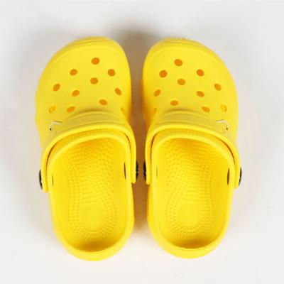 China Custom Women Eva Garden Shoes And Clogs New Style Casual Light Deodorization Logo Weight for sale