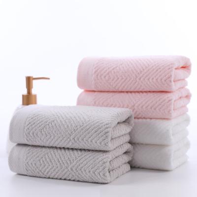 China Broken Folder QUICK DRY Bamboo Soft Absorbent Towel Jacquard Towel Square Fiber Towel for sale