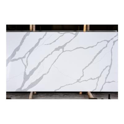 China Scratch/Stain/Heat/Chemical Resistant High Quality Customized All Size White Stone Scratch Artificial Quartz Stone Slab Tiles for sale