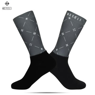 China Breathable Sock Cycling Custom Seamless Anti-Slip Road Bike Cycling Sock for sale