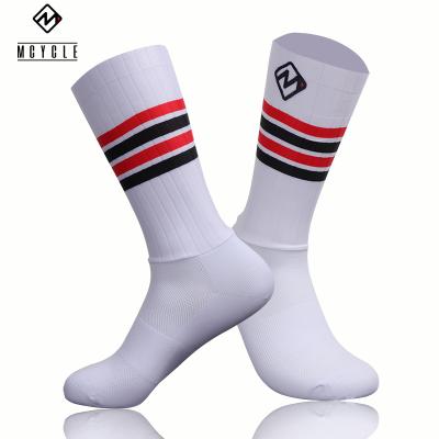 China Factory Breathable OEM Unisex Cycling Air Sock Sublimated Print Summer Anti-Slip Cycling Silicone Cycling Clothing Set Bicycle Riding Sport So for sale