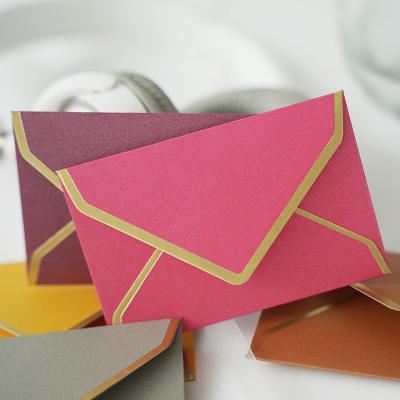 China Environment Friendly Gold Foil LOGO Custom Reusable Paper Card Envelope For Gifts Greeting Card for sale