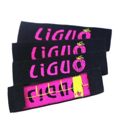 China Washable Customized Fashion Damask Custom Garment Woven Labels for sale