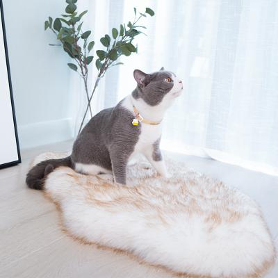 China Breathable Warm Ultra Soft Faux Fur Cover Premium Memory Foam Puppy Modern And Attractive Low Design Pet Bed Cat Large Dog Bed for sale