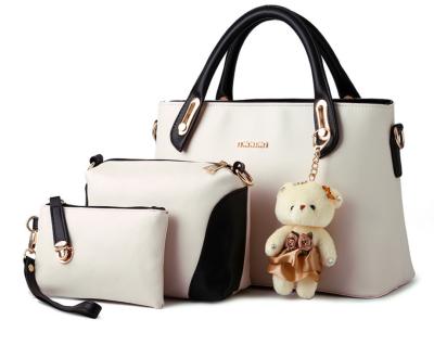 China ENGLAND STYLE factory direct sale lady handbags set little bear design 3pcs set women handbags for sale