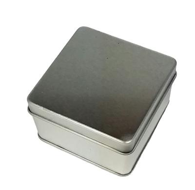 China Recyclable Customized tin boxes for metal decorative items  of gift items for sale