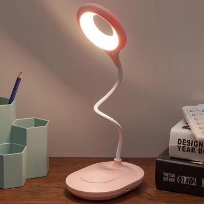 China Modern Led Table Lamp Soft Light Eye Protect 3-Color Temperature Adjustable USB Learning Table Lamp for sale