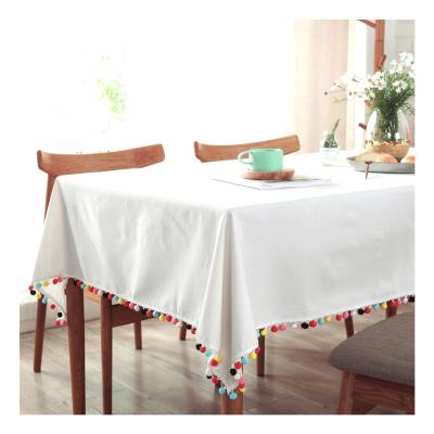 China Mediterranean Washable Tablecloths 100% Polyester Rectangular and Round Cotton Tablecloths with Christmas Balls for Kitchen for sale