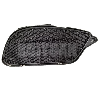 China 2078852523 2078850424 2078850324 E-CLASS (A207) Convertible W207 Front Bumper Net Fog Lamp Cover 2078852423 for sale