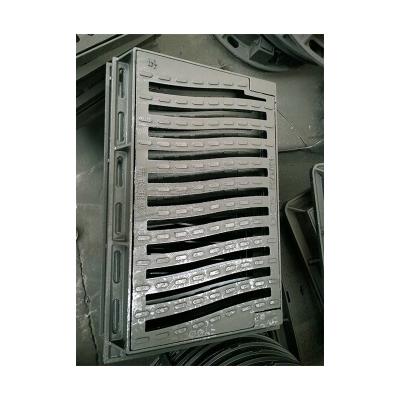 China Modern High Quality Outdoor Rainwater Vent Cast Iron Grate Grill for sale