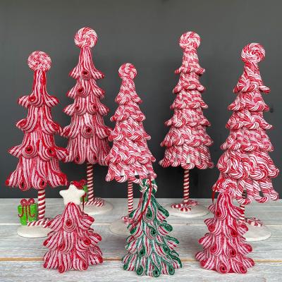 China Christmas Decorations/Christmas Tree Indoor Decorations Clay Dough Tabletop Mini Candy Decorative Custom Table Competitive Price for sale