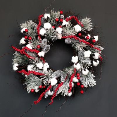 China Classic Christmas Door Wreath Making Supplies Flower Wreath For Decoration for sale