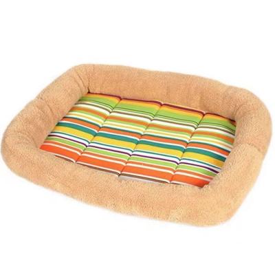 China Contemporary Wholesale Warm And Brightly Colored Pet Nest And Cozy Colorful Stripes Pet Mat for sale