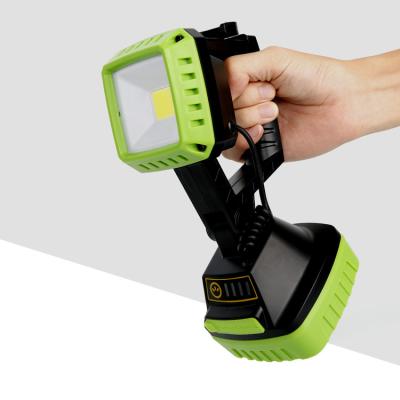 China Powerful Emergency 10W LED Agriculture Led Work Light With Adjustable Magnetic Handle Bracket for sale