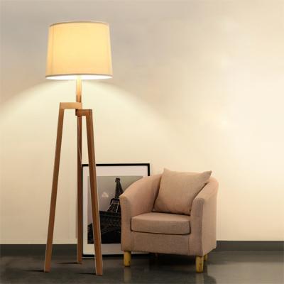 China Contemporary Modern Natural Wood Floor Lamps Fabric Shade Standing Floor Lamp for sale