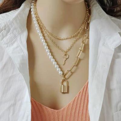 China Eco-Friendly (Nickel Free Delicacy Layered Gold And Pearl Necklace Necklace Handmade 18K Gold Plated Multilayer Lock Necklace Adjustable Necklaces for sale