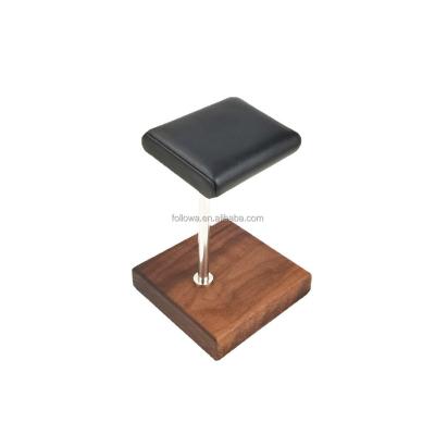 China Wholesale Walnut Wooden Leather Watch Stand Watch Stand Luxury Base Clock Display Stand Clock Display Stand/Bracelet/Necklace for sale