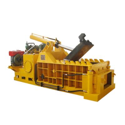 China Hydraulic Mobile Scrap Metal Baler Construction Material Stores Machine Car Bale Compactor for sale