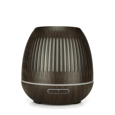 China Electric Car Aromatherapy Essential Oil Diffuser Ultrasonic Aroma Diffuser Spray Mist Humidifier 7 Color Change for sale