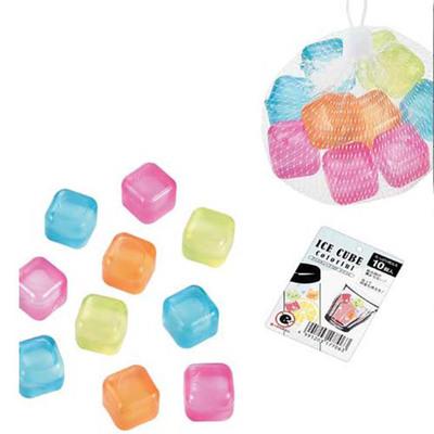 China Sustainable Creative Plastic Cube Ice Cube PE Fruit Ice Cube for sale