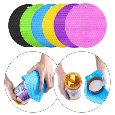 China Viable creative universal silicone anti-scald pot holder, suitable for home use silicone heat protection insulation table mat for sale