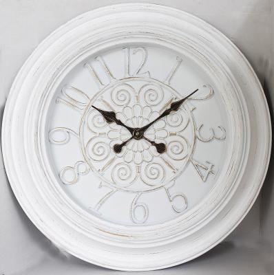 China Retro Antique Style Decorative Plastic Round Wall Clock With Hollow Looks for sale