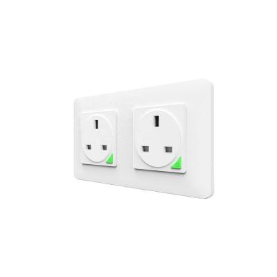 China Residential 16A Smart Dual Wall Outlet UK Smart Electric Wall Socket / Multipurpose By Smart Life App Support Alexa And Google Home Voice Control for sale