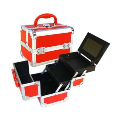 China Professional Fashion Makeup Travel Aluminum Cosmetic Case with 2 Trays and Mirror Interior from Winx Nanhai, Foshan, Guangdong, China for sale