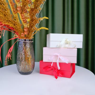 China Beautiful Materials Ribbon Recycled Luxury Packaging Pink Cardboard Box, Folder Pink Extra Large Magnetic Luxury Gift Boxes Custom Logo for sale