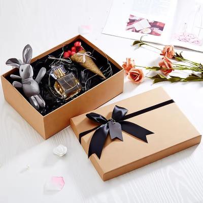 China Recyclable Rectangle Paper Gift Boxes Wedding Packaging Candy For Women for sale