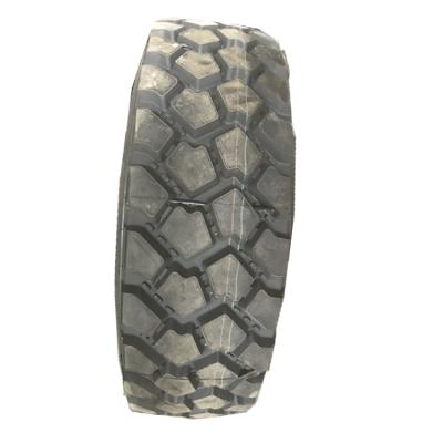 China 335/80R20 365/80R20 365/85R20 Tubeless Tire Military Tire 365/85R20 for sale