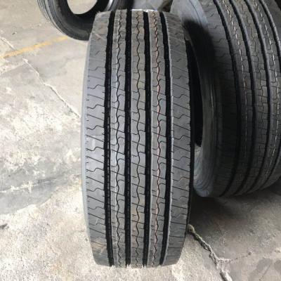 China Natural Rubber Discount Truck Tires , Best Truck Tires 285/70R19.5 Tubeless Tires 285 70R19.5 TBR for sale