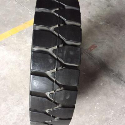 China Natural Rubber Solid Rubber Tire 825-20 Forklift Tires 8.25-20 Solid Tire 8.25-15 for sale