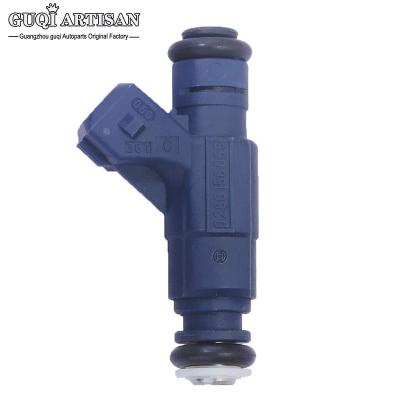 China GUQI-ARTISAN 0280156065 06B133551M Fuel Injector Nozzle For Audi A4 A4 Quattro VW Passat 1.8L Full Size for sale